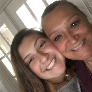 Meet your Posher, Joann